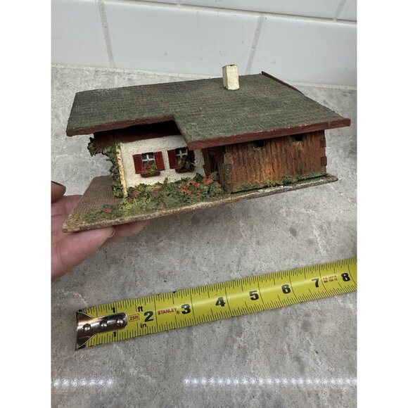 HO scale vintage model chalet house 1950’s - Picture 4 of 6